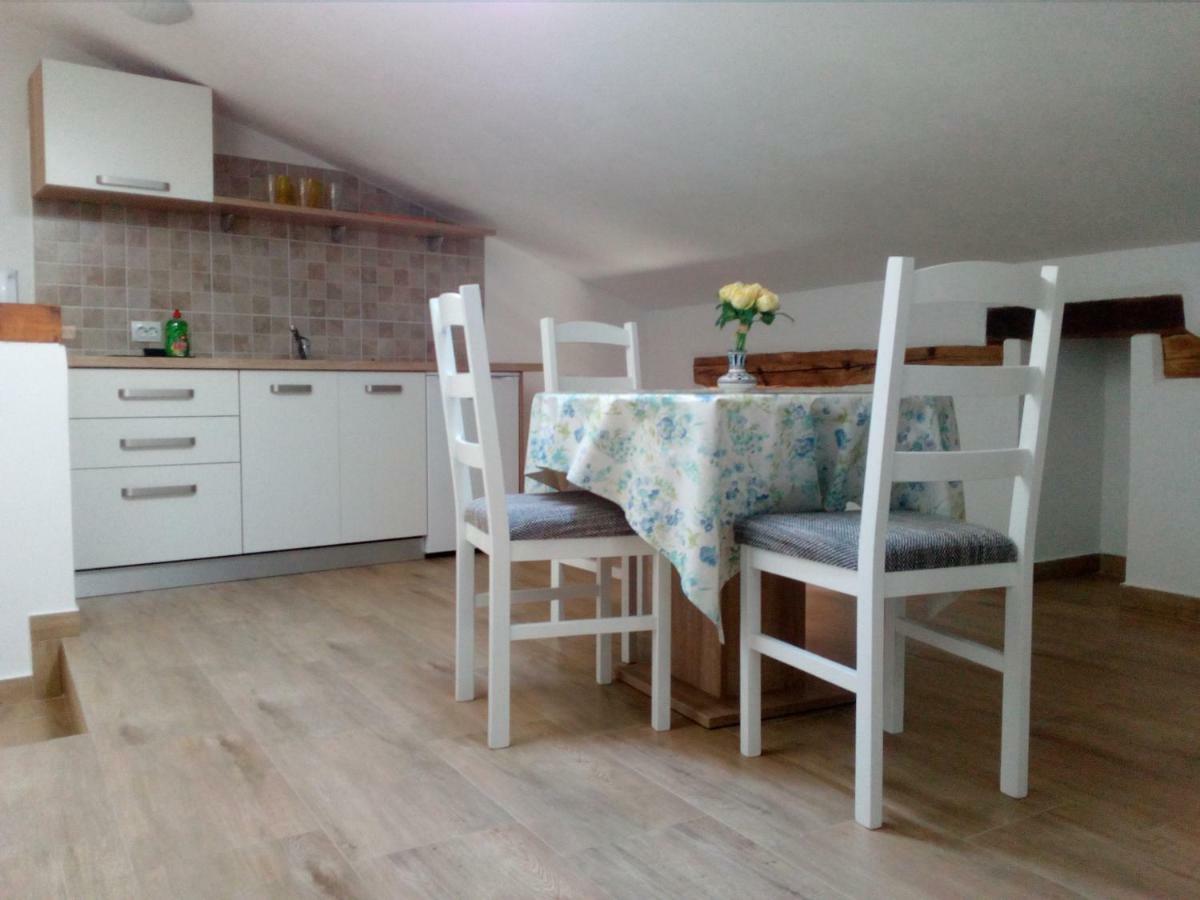 באלה Apartment Elena מראה חיצוני תמונה