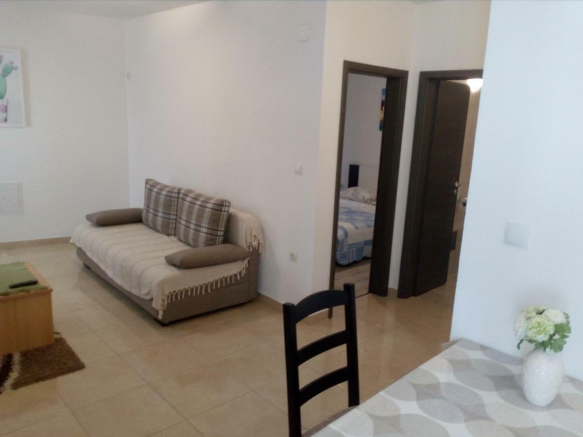 באלה Apartment Elena מראה חיצוני תמונה