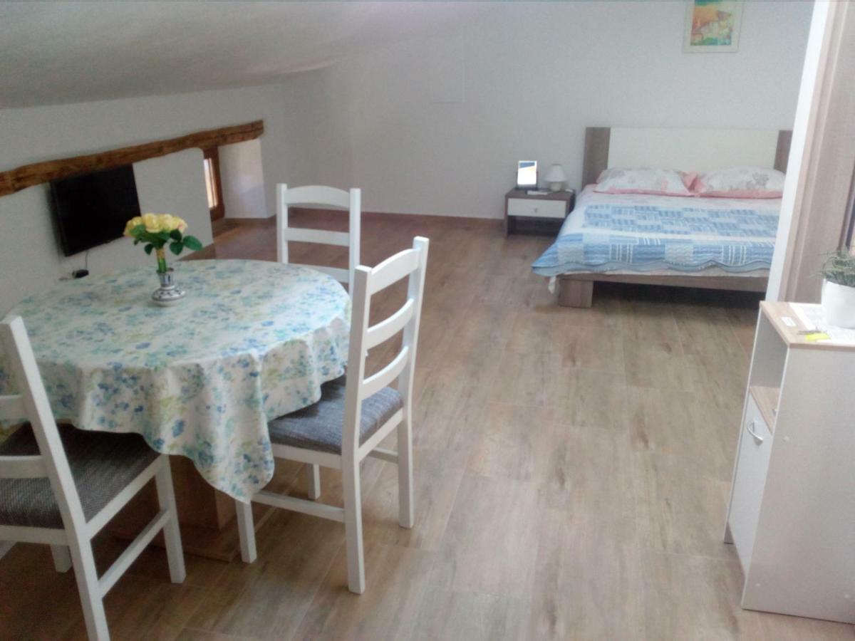 באלה Apartment Elena מראה חיצוני תמונה
