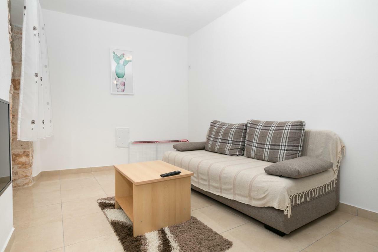 באלה Apartment Elena מראה חיצוני תמונה