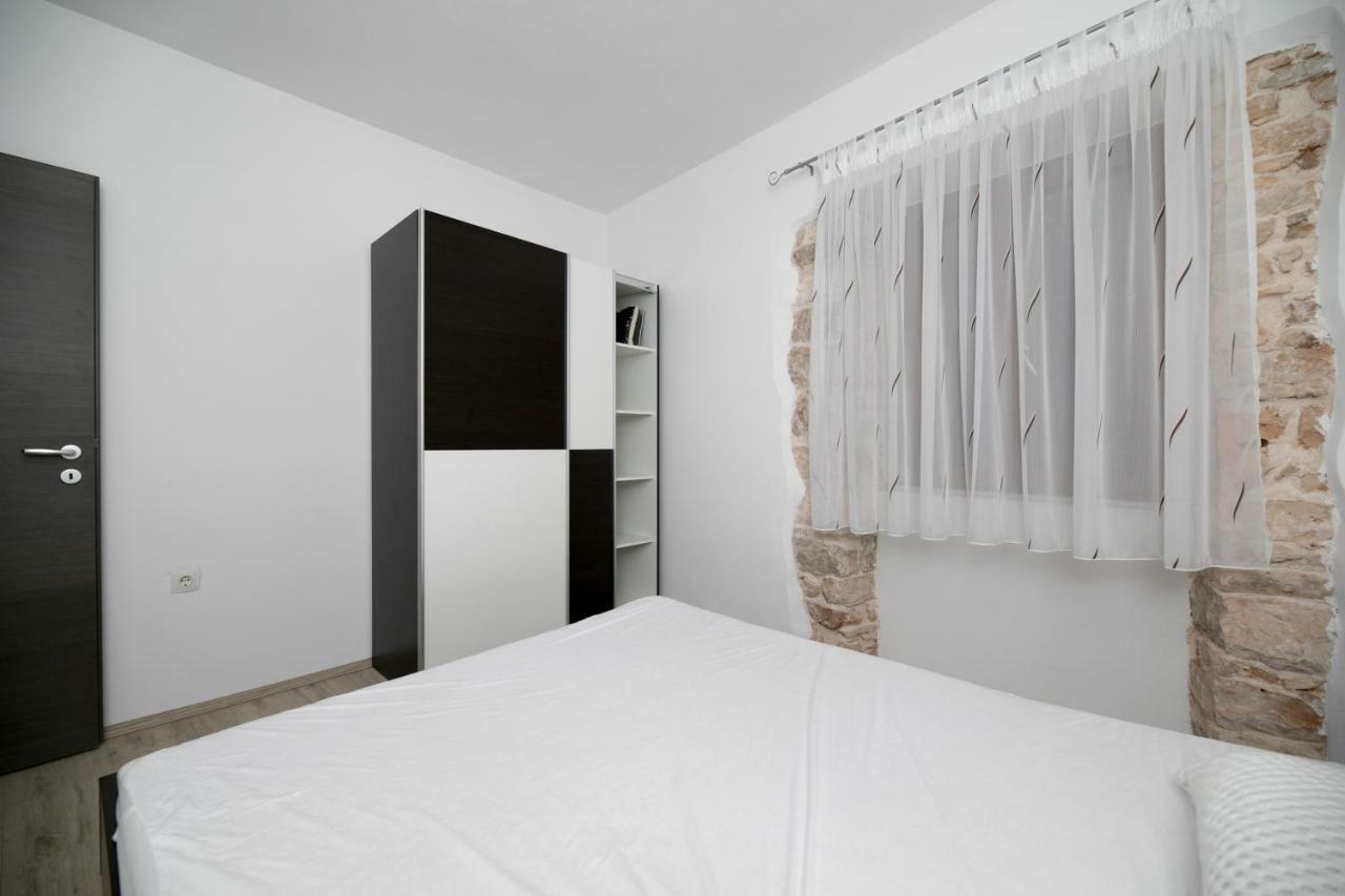 באלה Apartment Elena מראה חיצוני תמונה